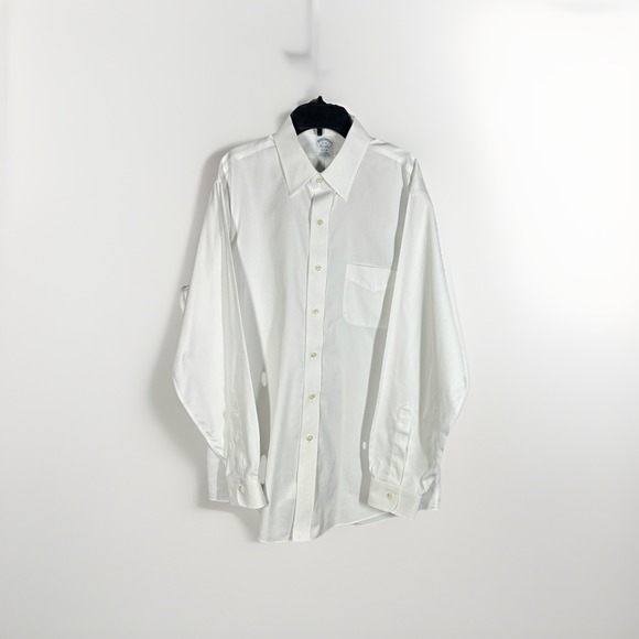 Brooks Brothers Other - Brooks Brothers Shirt Men's 16-34 White Button Down Collar Dressy Business